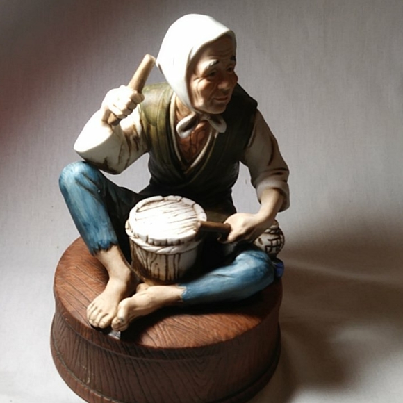 Lionstone Far East Collection 1974  Figurine - Picture 2 of 8